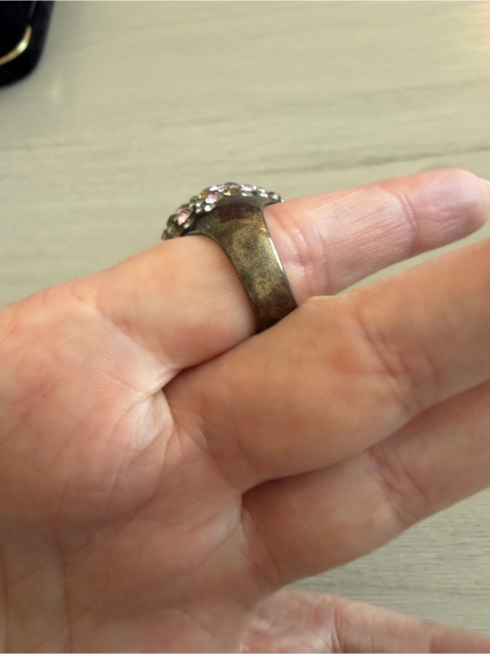 Henri Bendel Pink and Olive Crystal Dome Ring - Picture 4 of 5